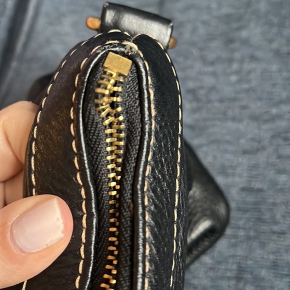 BARNEYS NEW YORK genuine leather black satchel with gold hardware - Picture 6 of 6